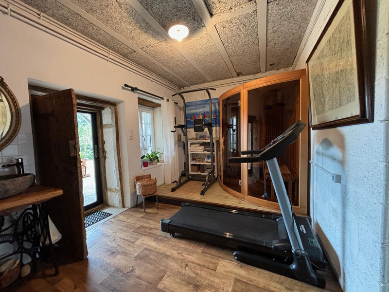 Maison - 167 m² - 8 pièces