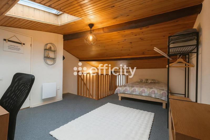 Immeuble - 99 m² - 6 pièces