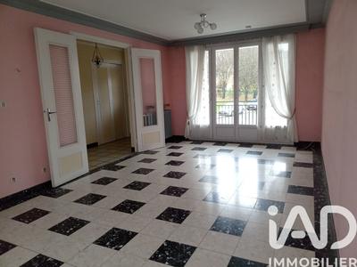 Maison - 84 m² - 5 pièces