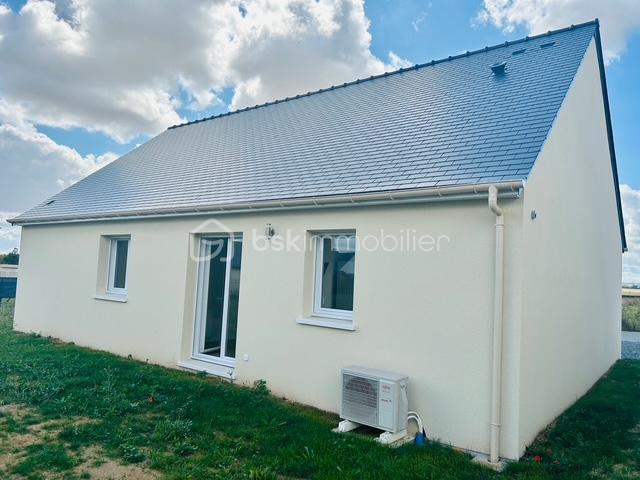 Maison - 85 m² - 5 pièces