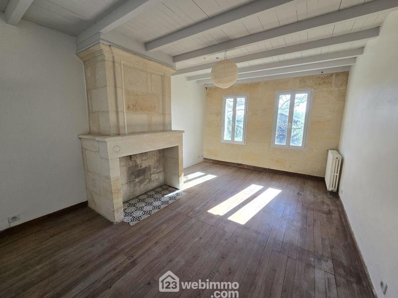 Maison - 331 m² - 10 pièces