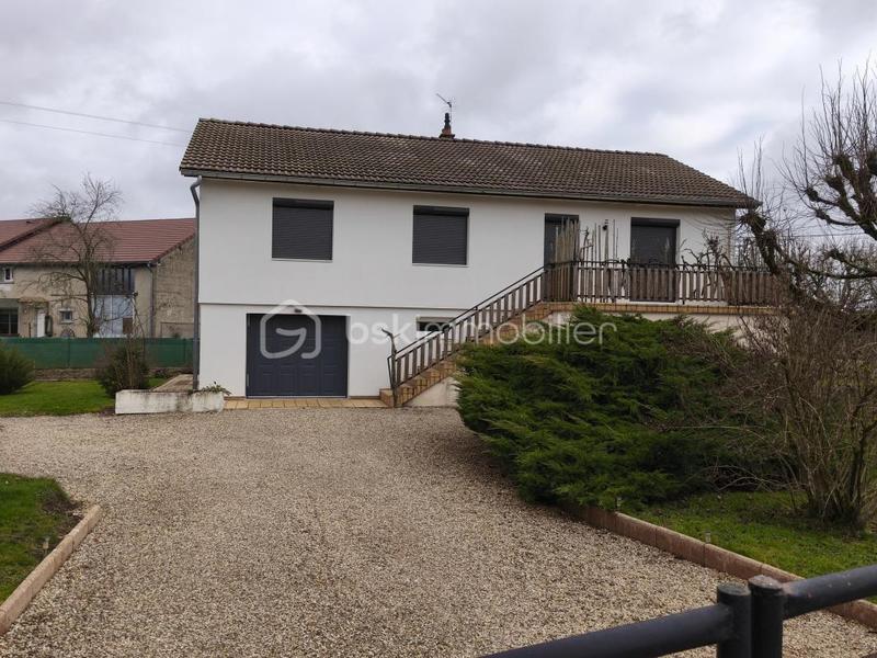 Maison de village - 104 m² - 5 pièces