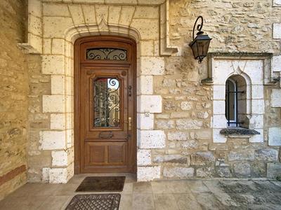 Maison - 260 m² - 10 pièces