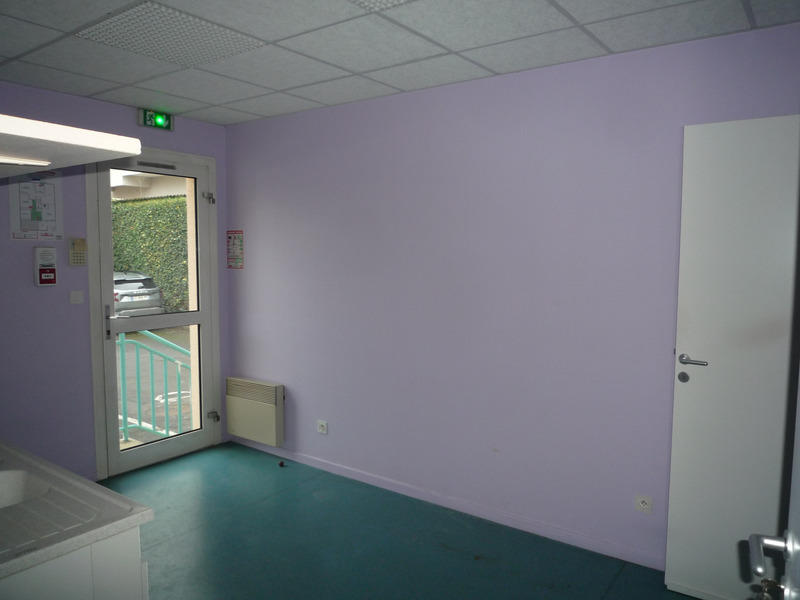 Bureau - 127 m² - 7 pièces