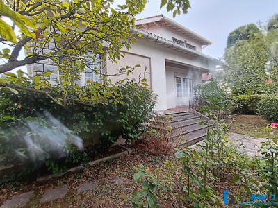 Maison - 138 m² - 6 pièces