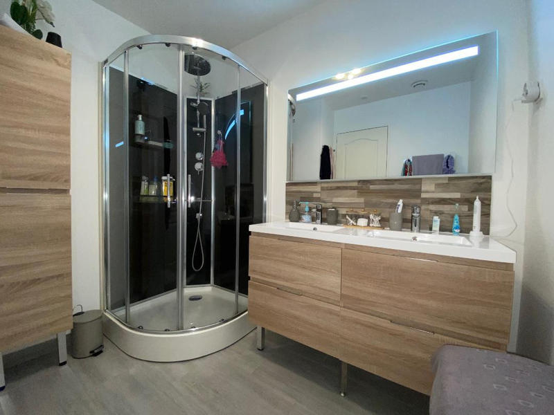 Maison - 89 m² - 5 pièces