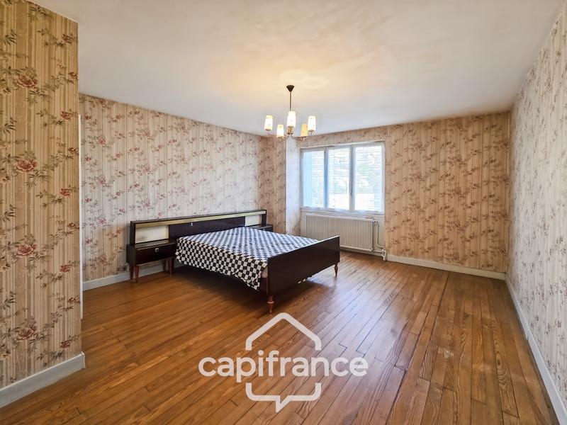 Maison - 124 m² - 5 pièces