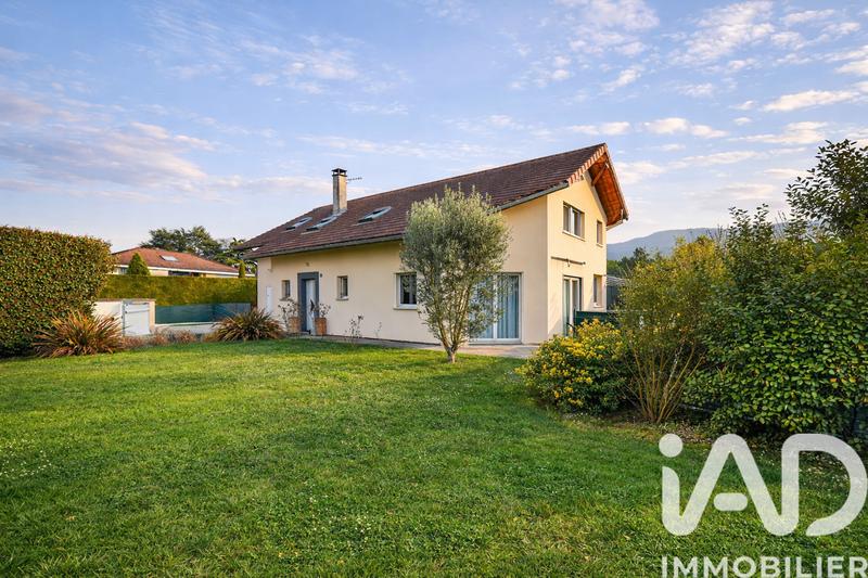 Maison - 160 m² - 6 pièces