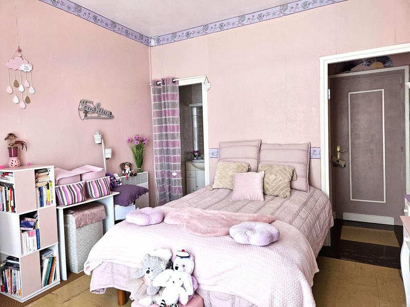 Maison - 137 m² - 5 pièces