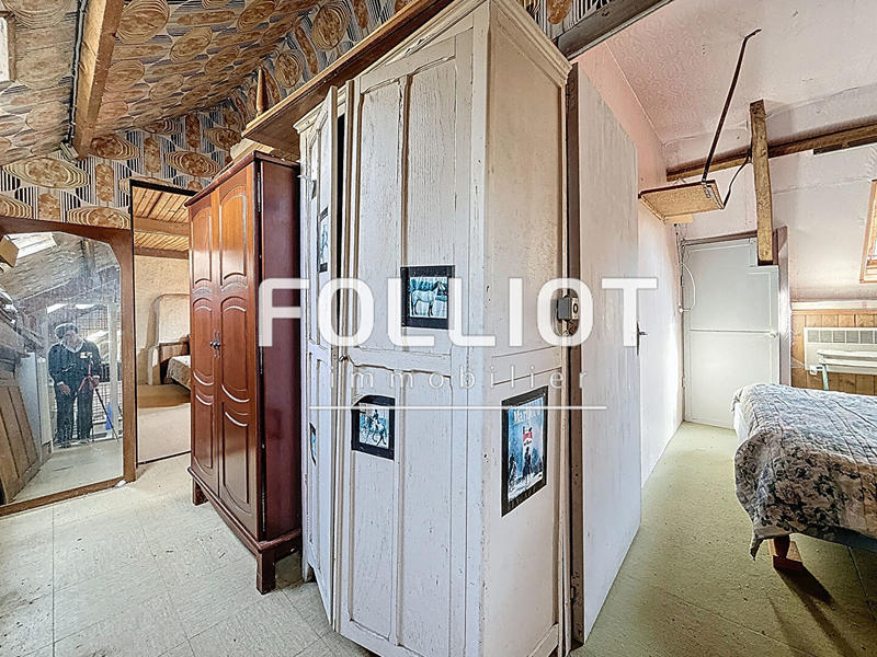 Maison - 200 m² - 5 pièces