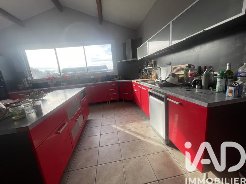 Maison - 165 m² - 6 pièces