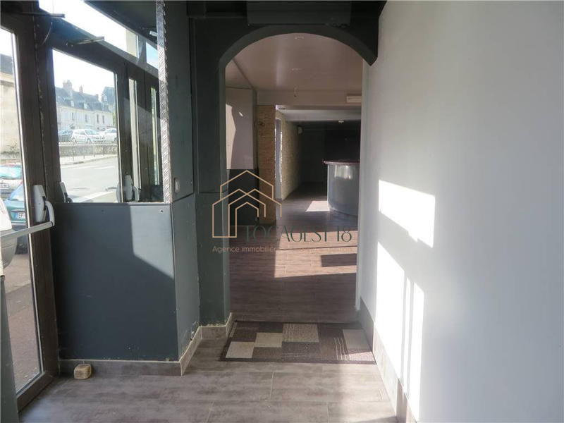 Local commercial - 119 m² - 3 pièces