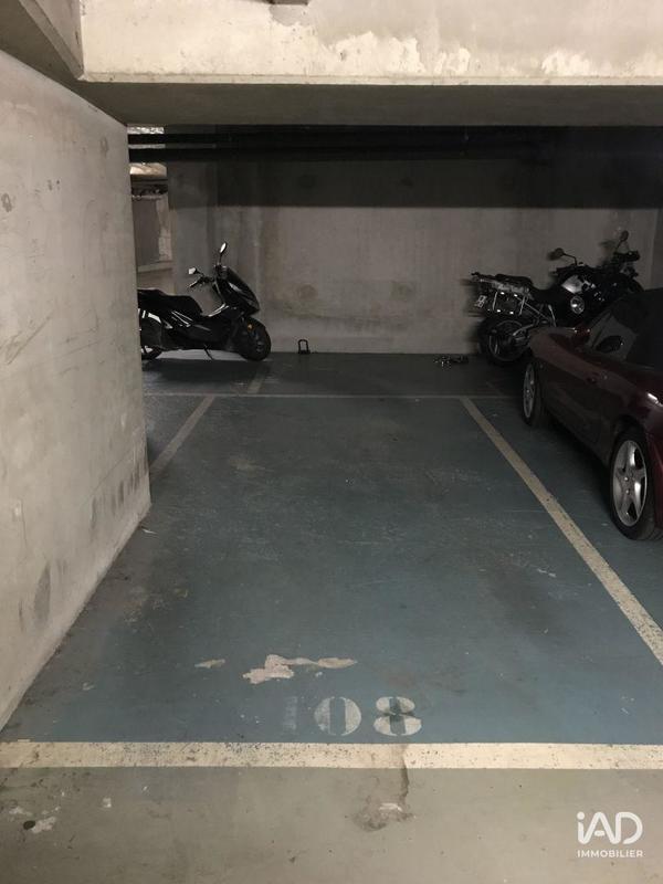 Parking - 11 m²