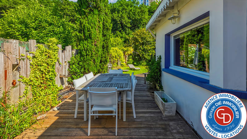 Maison - 170 m² - 7 pièces