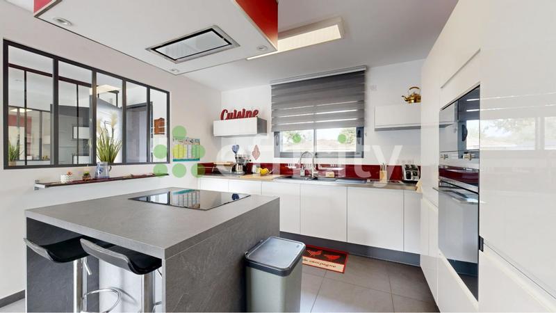 Villa - 120 m² - 4 pièces