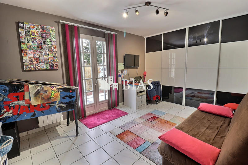 Maison - 152 m² - 6 pièces