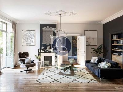 Appartement - 97 m² - 5 pièces