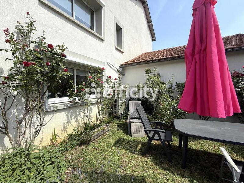 Maison - 112 m² - 5 pièces