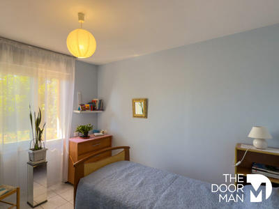 Maison - 227 m² - 9 pièces