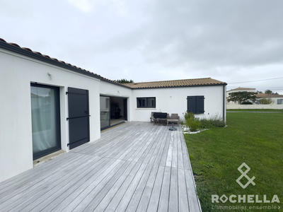 Maison - 110 m² - 4 pièces