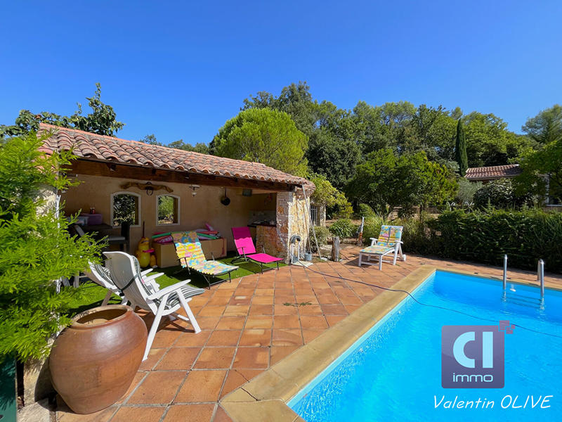 Maison - 170 m² - 6 pièces