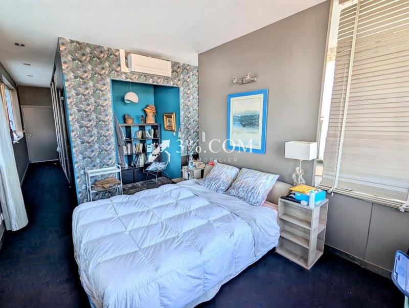 Penthouse - 138 m² - 4 pièces