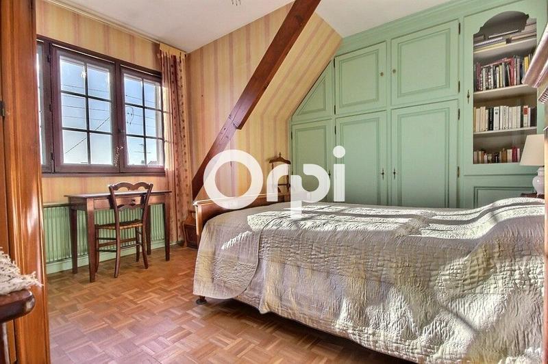 Maison traditionnelle - 146 m² - 5 pièces