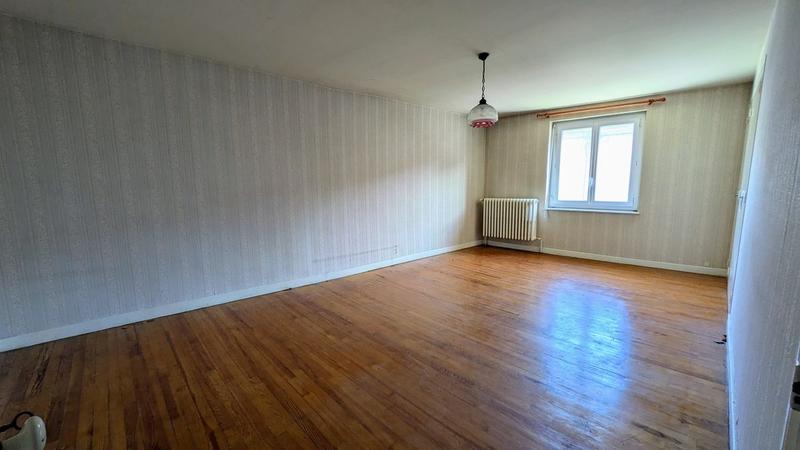 Maison en pierre - 170 m² - 6 pièces