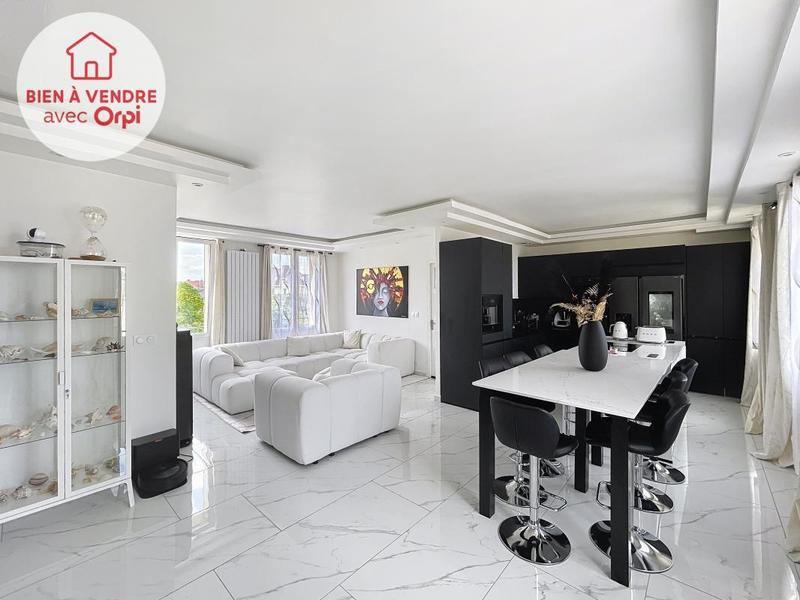 Appartement - 136 m² - 5 pièces