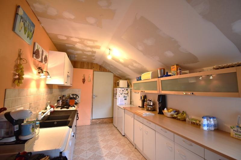 Maison - 98 m² - 5 pièces