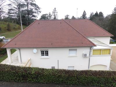 Maison - 186 m² - 12 pièces