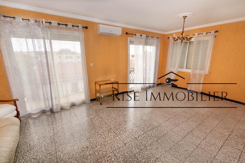 Appartement - 87 m² - 4 pièces