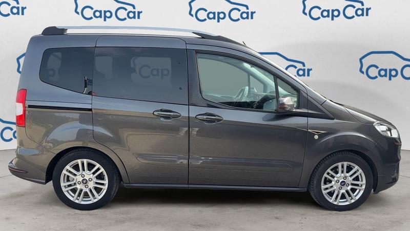 Ford Tourneo Courier 1.0 EcoBoost 100 Titanium - 5 places