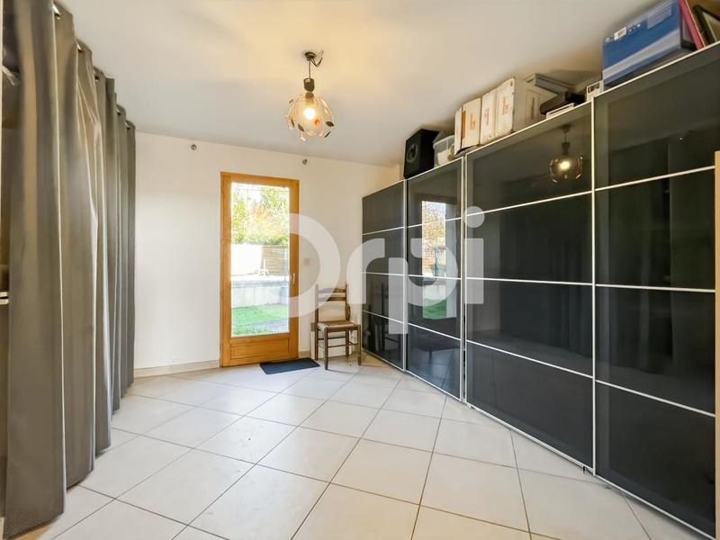 Maison - 209 m² - 6 pièces