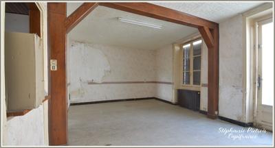 Maison - 200 m² - 8 pièces