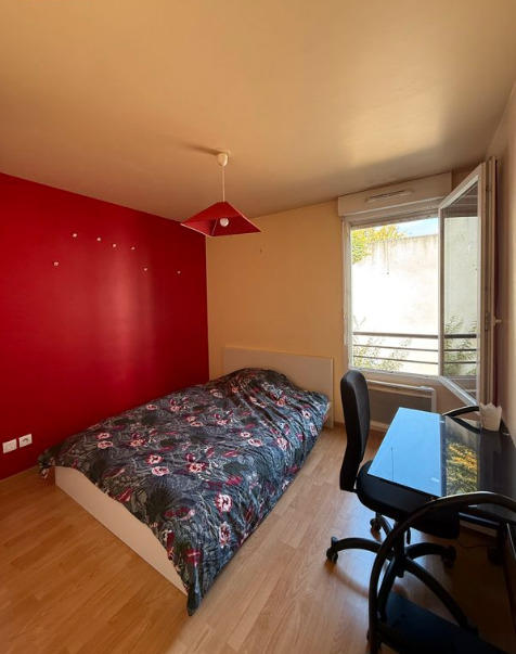 Appartement - 80 m² - 3 pièces