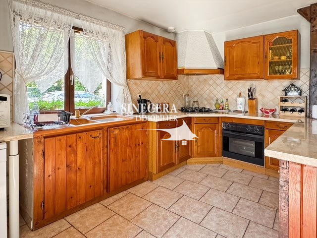 Maison - 157 m² - 4 pièces