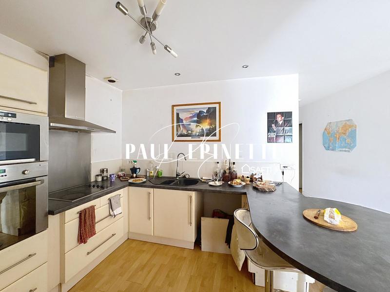 Appartement - 70 m² - 3 pièces