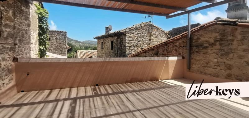 Maison de village - 99 m² - 6 pièces