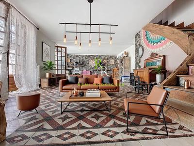 Maison - 142 m² - 6 pièces