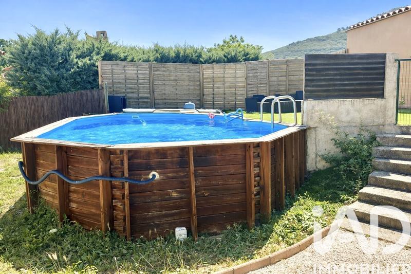 Maison - 99 m² - 5 pièces