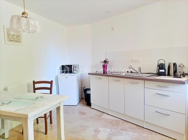 Demeure - 114 m² - 7 pièces