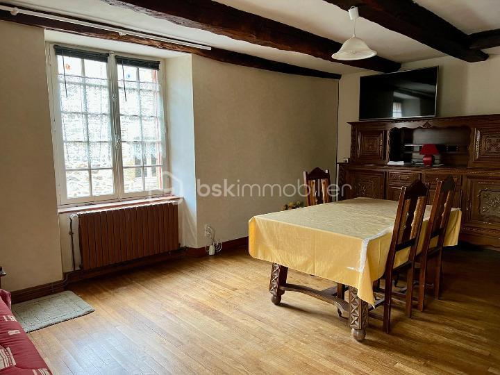 Maison - 150 m² - 5 pièces