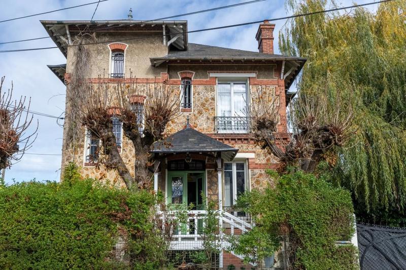 Maison en pierre - 116 m² - 6 pièces