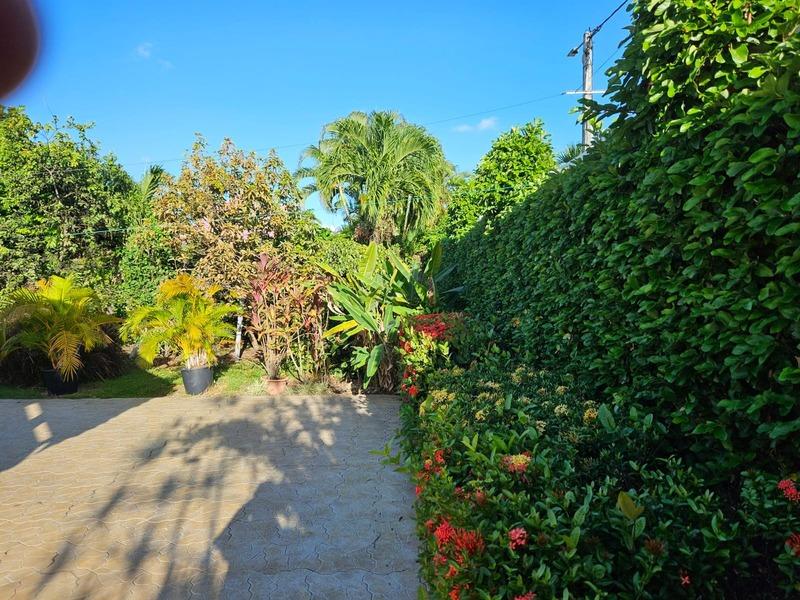 Maison - 190 m² - 16 pièces