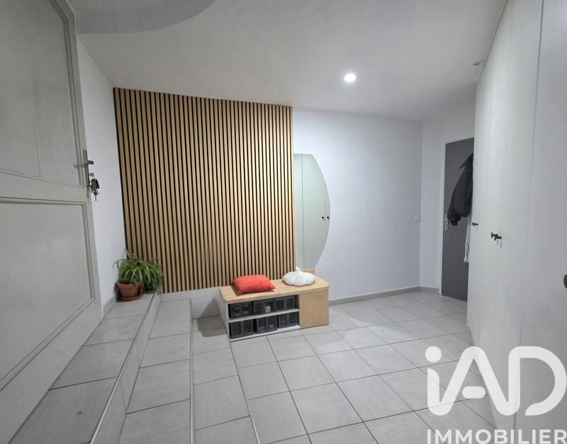 Appartement - 91 m² - 3 pièces