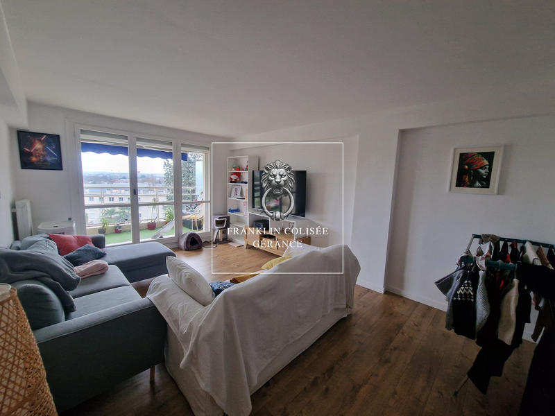 Appartement - 76 m² - 3 pièces