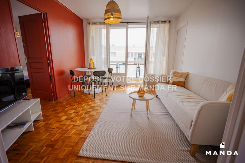 Chambre - 13 m² - 4 pièces