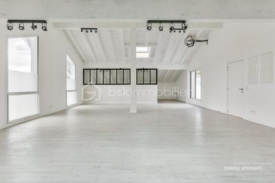 Bureau - 246 m² - 7 pièces