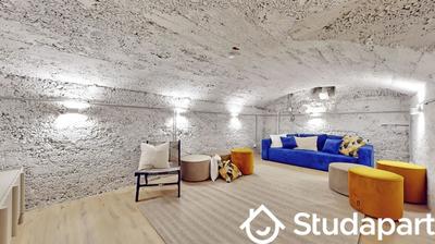 Chambre - 9 m² - 1 pièce